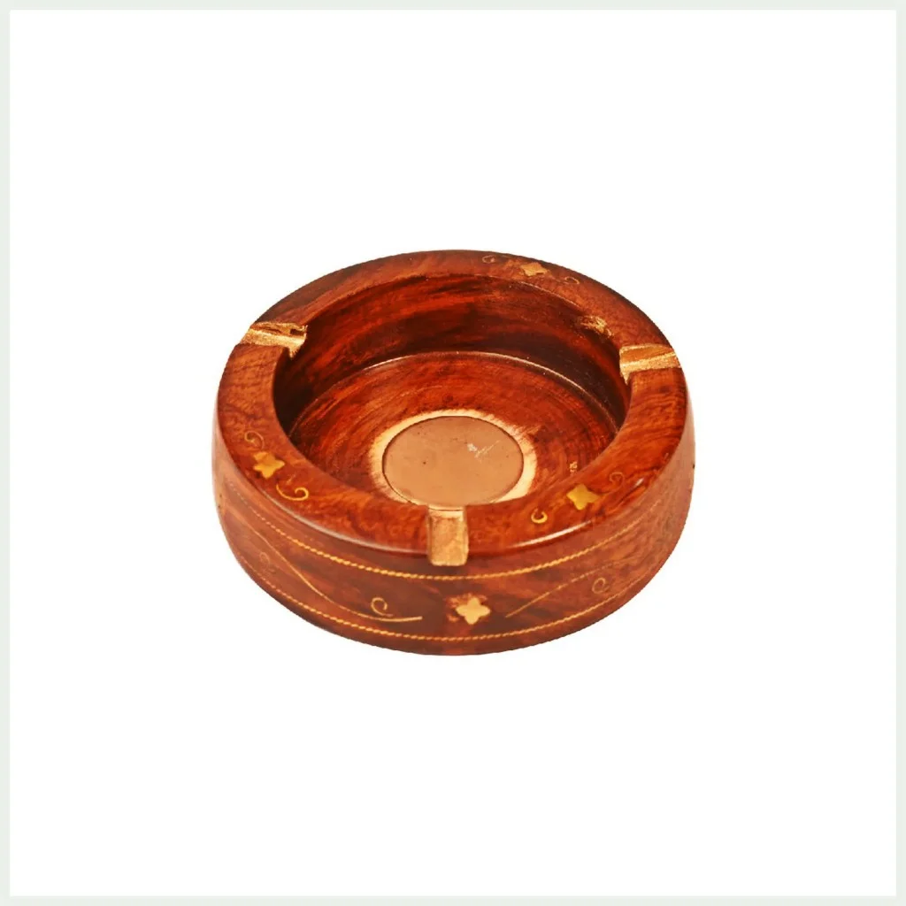 A wooden astray